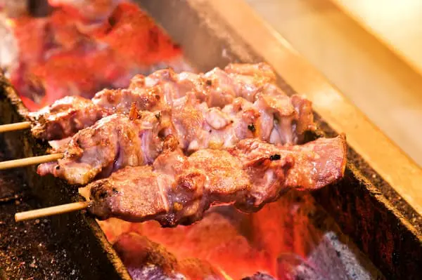 紀州備長炭 炭火串焼料理が美味しい理由｜串焼き居酒屋和いず大泉学園店