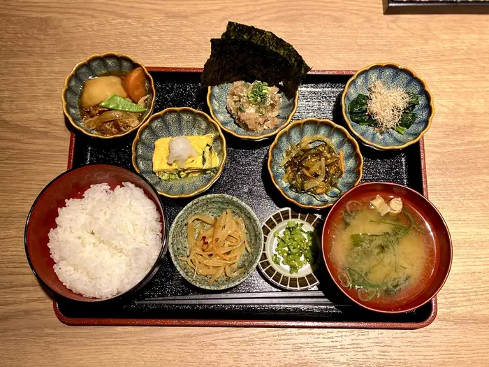 ランキング1位 市ヶ谷 ランチ 定食おすすめのお店8選にてご紹介頂きました